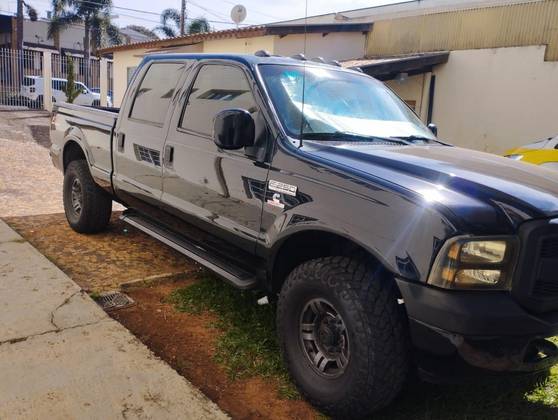 FORD F-250 3.9 XLT MAX POWER 4X4 CD DIESEL 4P MANUAL
